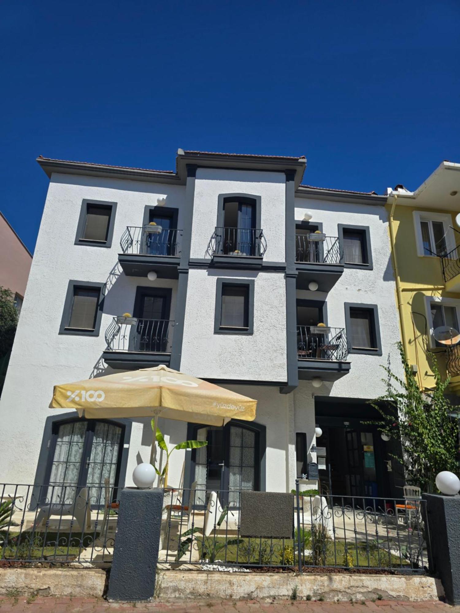 Marina Sahil Hotel Cesme Ngoại thất bức ảnh